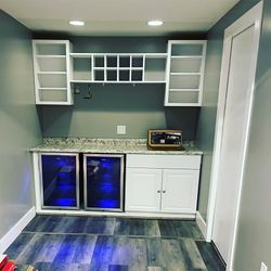 Cabinets/countertop/fridge