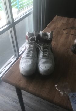Nike Air Force ones (like new) size 13