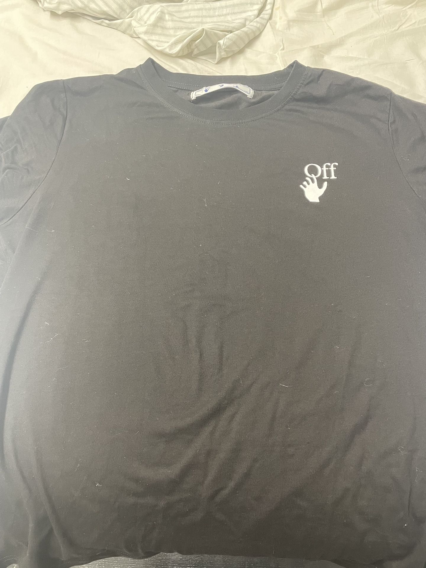 OFF WHITE tshirt Price Negotiable