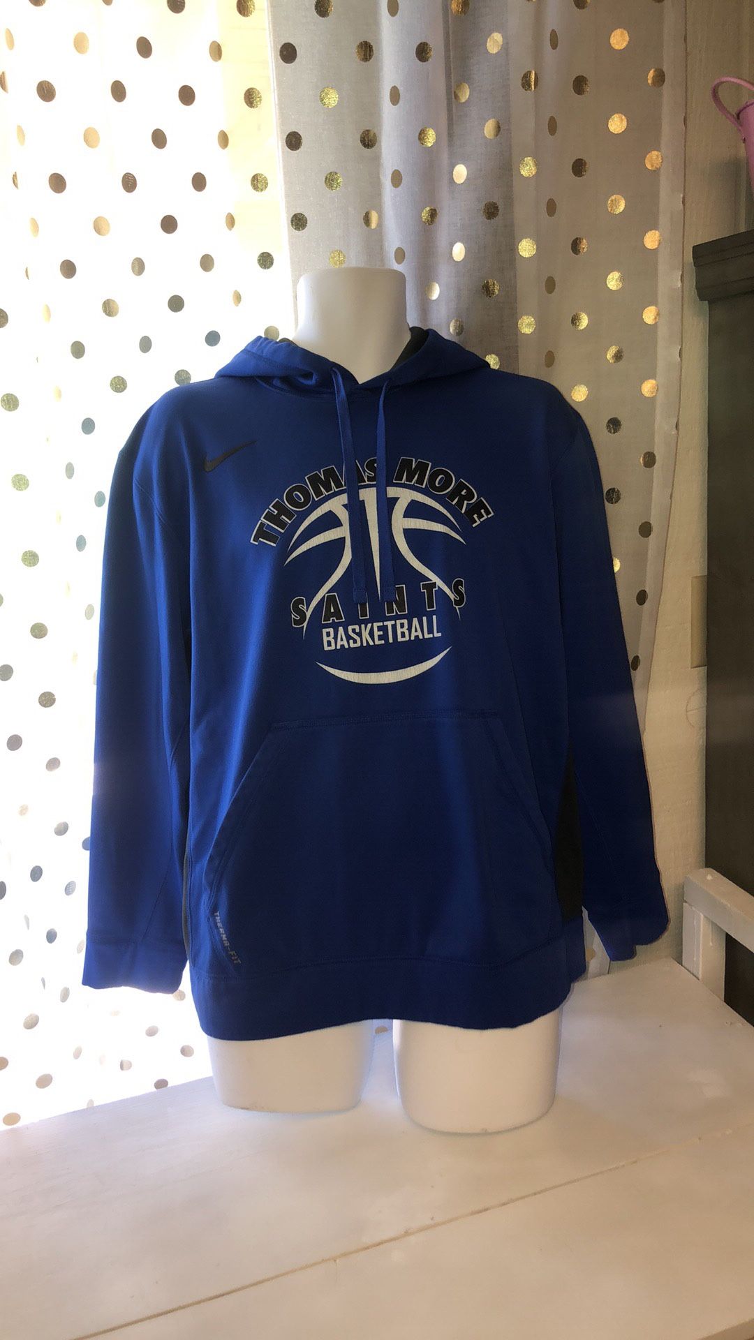 Men’s size XL Nike Therma Fit Thomas More Saints Basketball hoodie. National Champions (the years my daughter played there!)