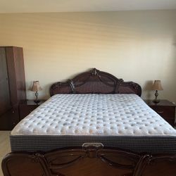 CAL KING SIZE BED SET DRESSER WITH MIRROR, WARDROBE AND 2 NIGHTSTANDS 
