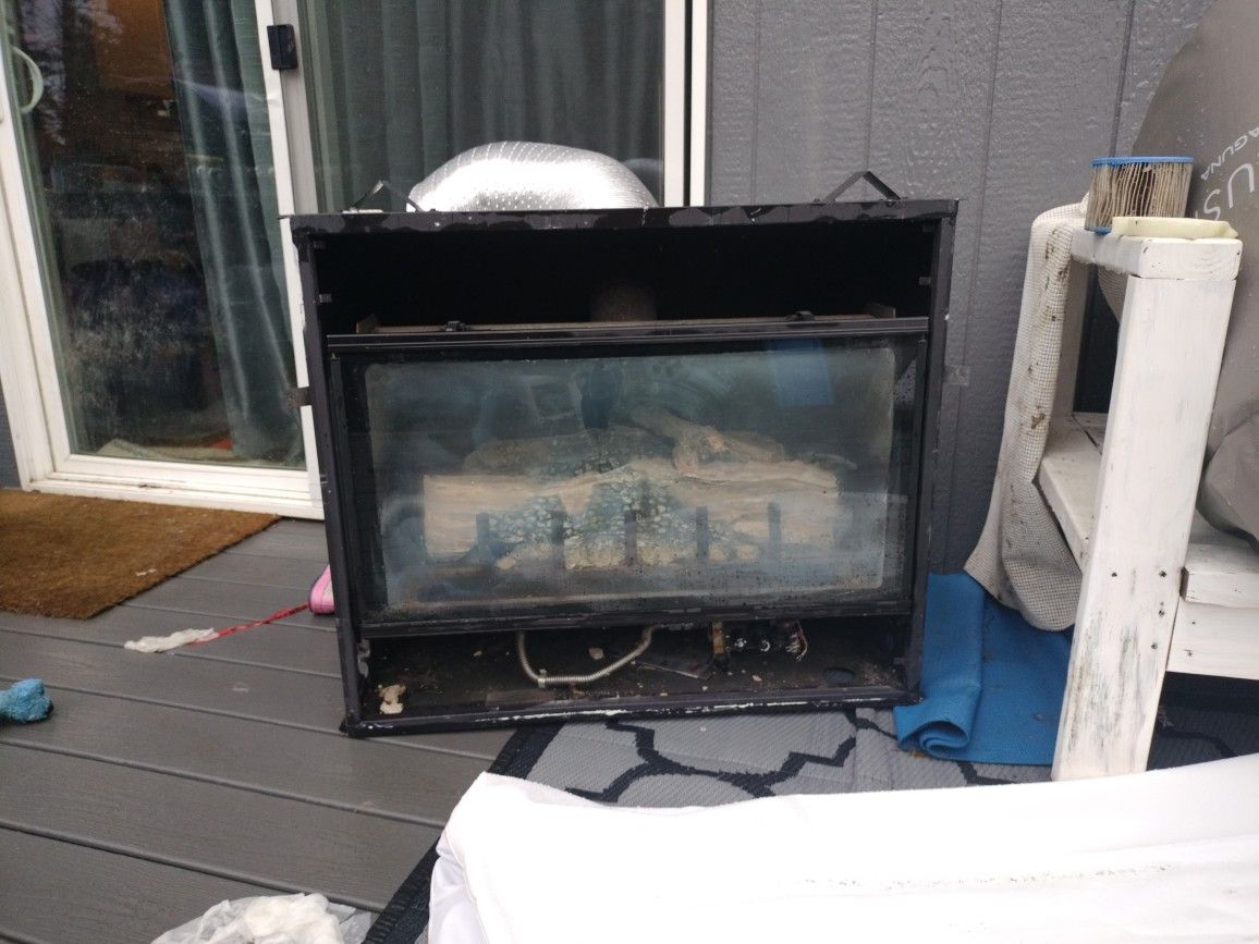 Gas Fireplace for Sale in Puyallup, WA OfferUp