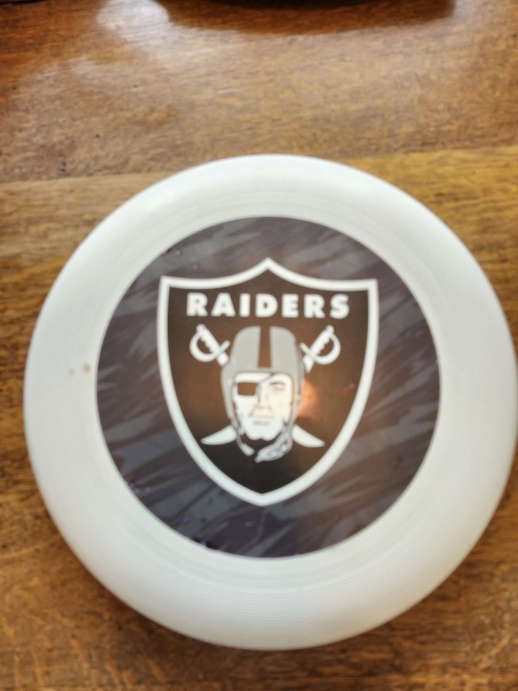 Los Angeles Raiders Rare Frisbee from 2018 vs. Seahawks London GameÂ
