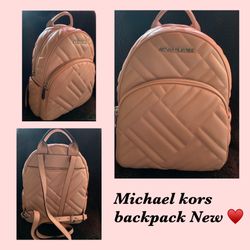 Michael Kors Pink Quilted Backpack NEW with Tags $180 🙅🏻‍♀️ Firm Pick Up Only🙅🏻‍♀️ (tag Price $399) 