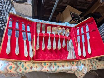 ROGERS SILVER PLATE FLAT WEAR SERVING SET