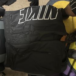 Nike Shorts 