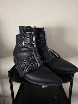 Warlocks size 9 mens