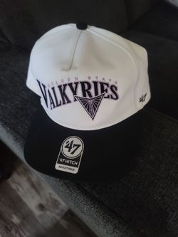Golden State Valkyries snap back hat (New)