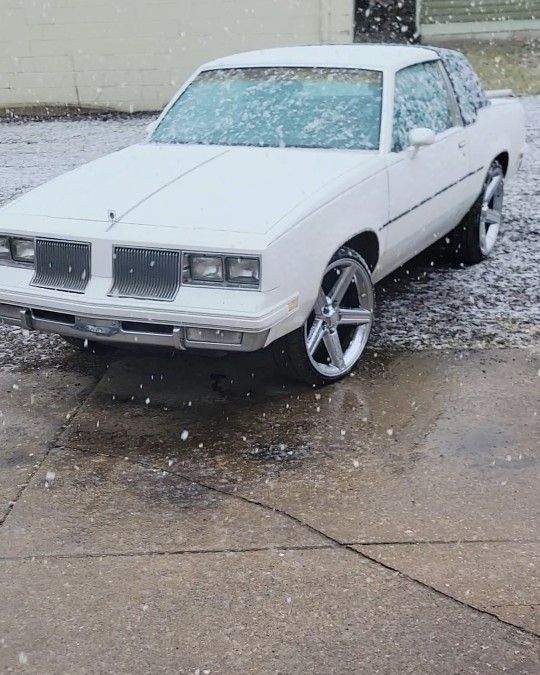 **Read Discription** 01' Camero $5k W/rims, $4k W/o, 86'Cutlass (Mint) $10k (W/wo Rims, 88' Caprice (Mint) $8k Now 10k After Holiday.