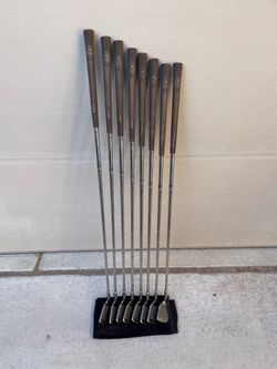 Golf Club iron set Chicago level two 3i thru PW