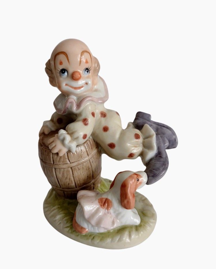 Lefton Vintage Porcelain Clown With Dog Figurine
