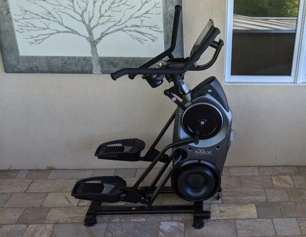 Bowflex m9 Trainer - Elliptical Stepper