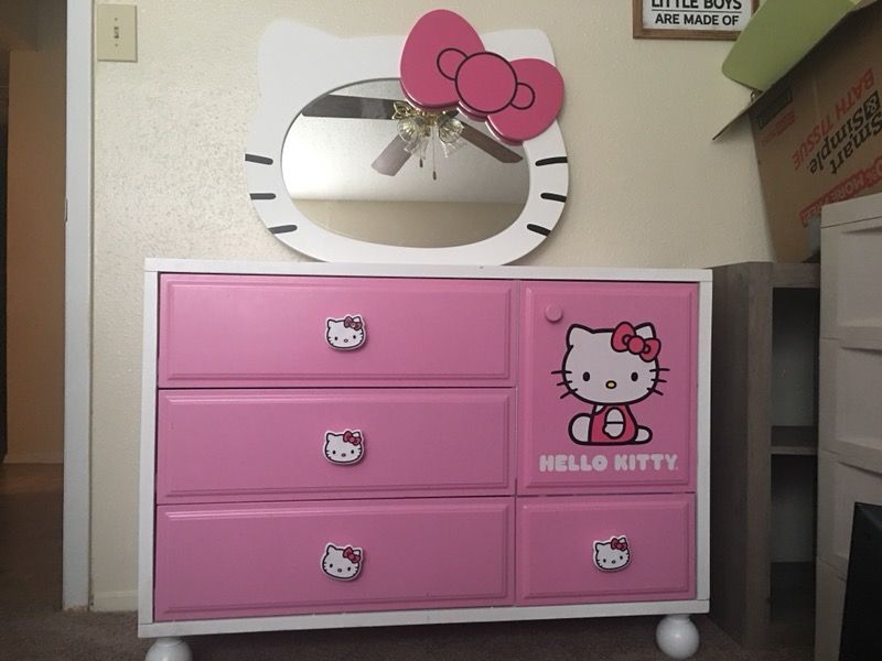Hello kitty furniture