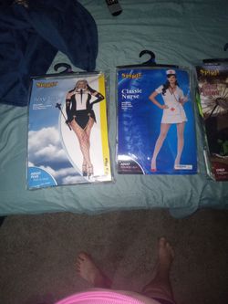 Xl Adult Customes 15  Each 