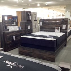 Drystan 4pc Queen Panel Bed Set