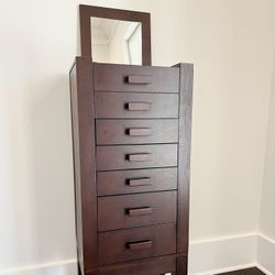 Jewelry Chest/Organizer