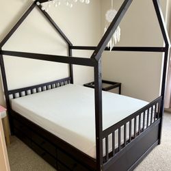 Full Size Bed Twin At The Bottom With 3 Drawers 