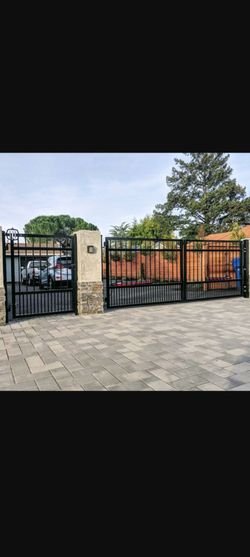 Fence panels