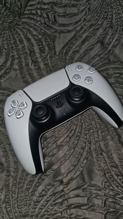 Sony PlayStation 5 DualSense Controller