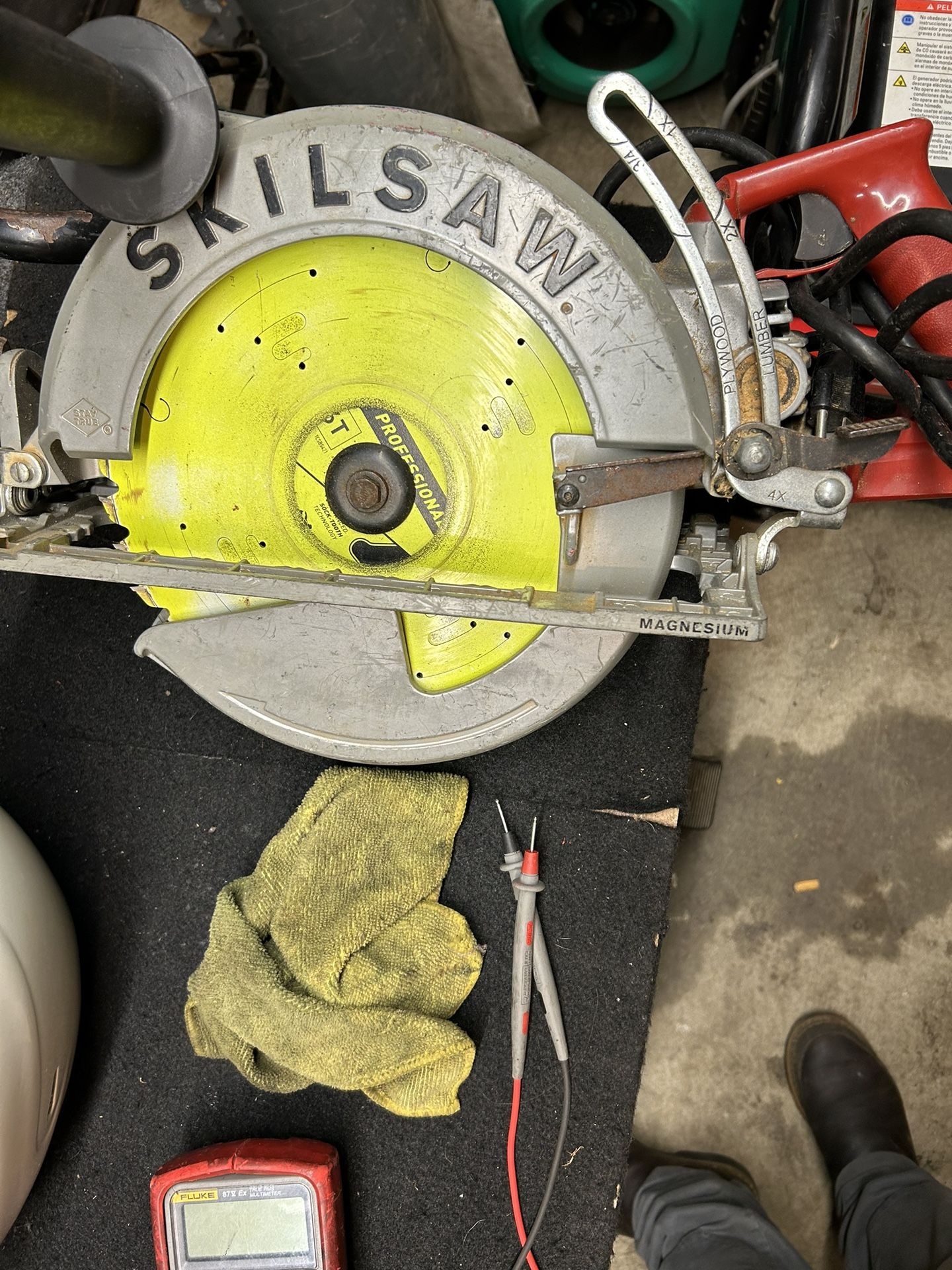 Skil Saw Mag77 With Bigfoot Adapter