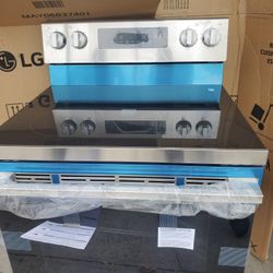 LG stove convention air fryer warranty 1 year brand new pick up at 301 saundview ave bronx NY 10473 prices $750
