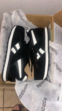 Reebok work  sneaker