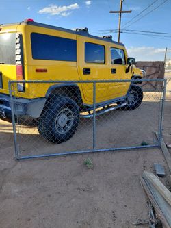 Chainlink gate 93 inches long x 46 inches high