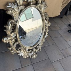 Mirror 