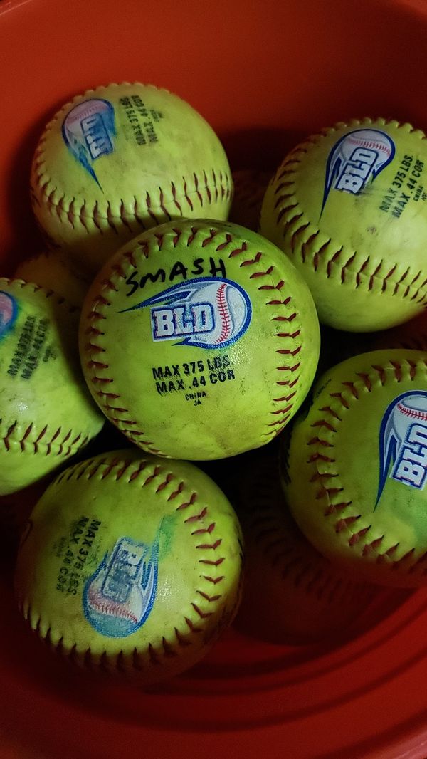 12 inch slowpitch softballs 44 375 for Sale in Menifee, CA OfferUp