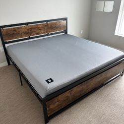 King Bed Frame And King Mattress 