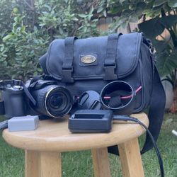 📸 Casio Exilim EX-FH25 Camera Bundle – $180 (Oxnard Area)