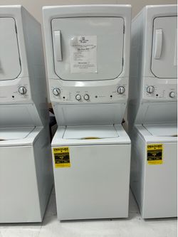 LIMITED TIME SPECIAL ⏳😎🔥 SAVE $749 OFF MSRP on a Washer/Dryer Tower