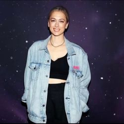 Iliza Shlesinger at Harrah’s 4 Tickets