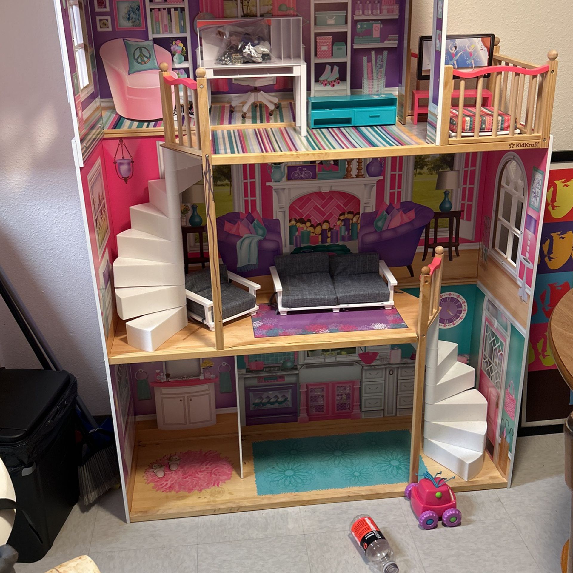 Doll House (contact (contact info removed)