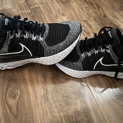 Nike React Infinity Flynit Size 10.5 