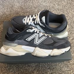 New Balance Men Size 8