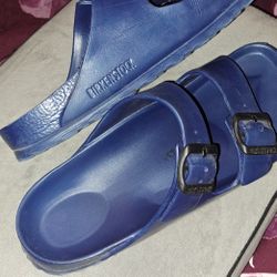 Women's Slides