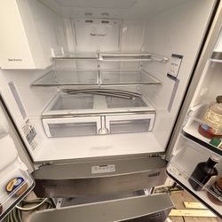 Samsung Fridge (Needs Compressor)