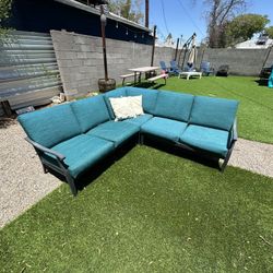 Patio Couch. Metal Frame. New Cushions. 