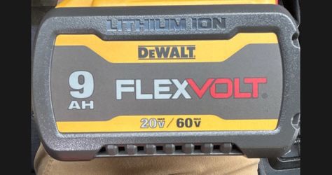 Dewalt 20 v.  9AH battery