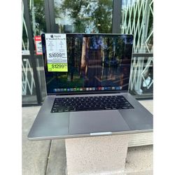 Apple 16" MacBook Pro Retina M1 Pro 10-Core CPU, 16-Core GPU, 32GB Ram, 512GB SSD 2021