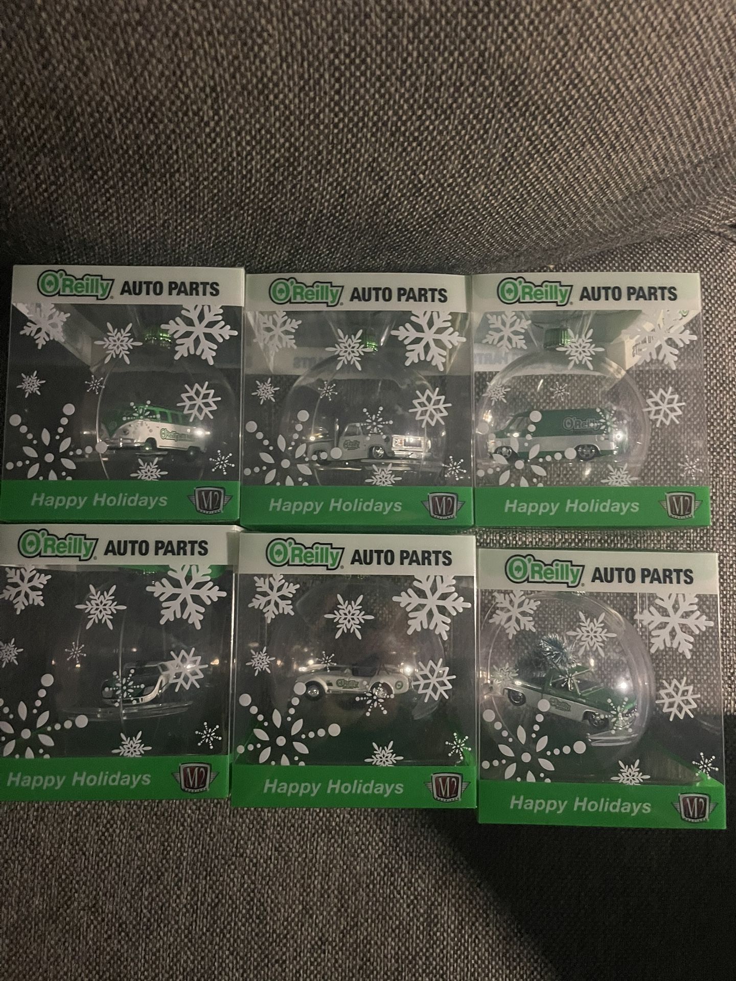 Oreilys Car Christmas Ornaments 