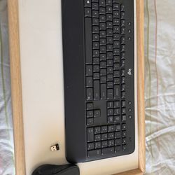 Logitech Wireless Keyboard mouse Combo