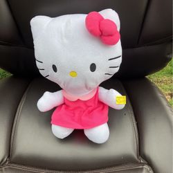 Hello Kitty Plushy! 