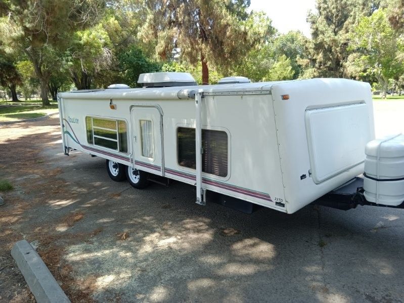 2001 Hi-lo Tow-lite