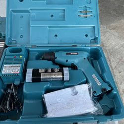 Makita Drill Set