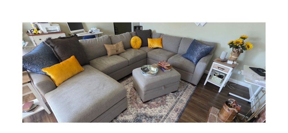 Sectional Couch