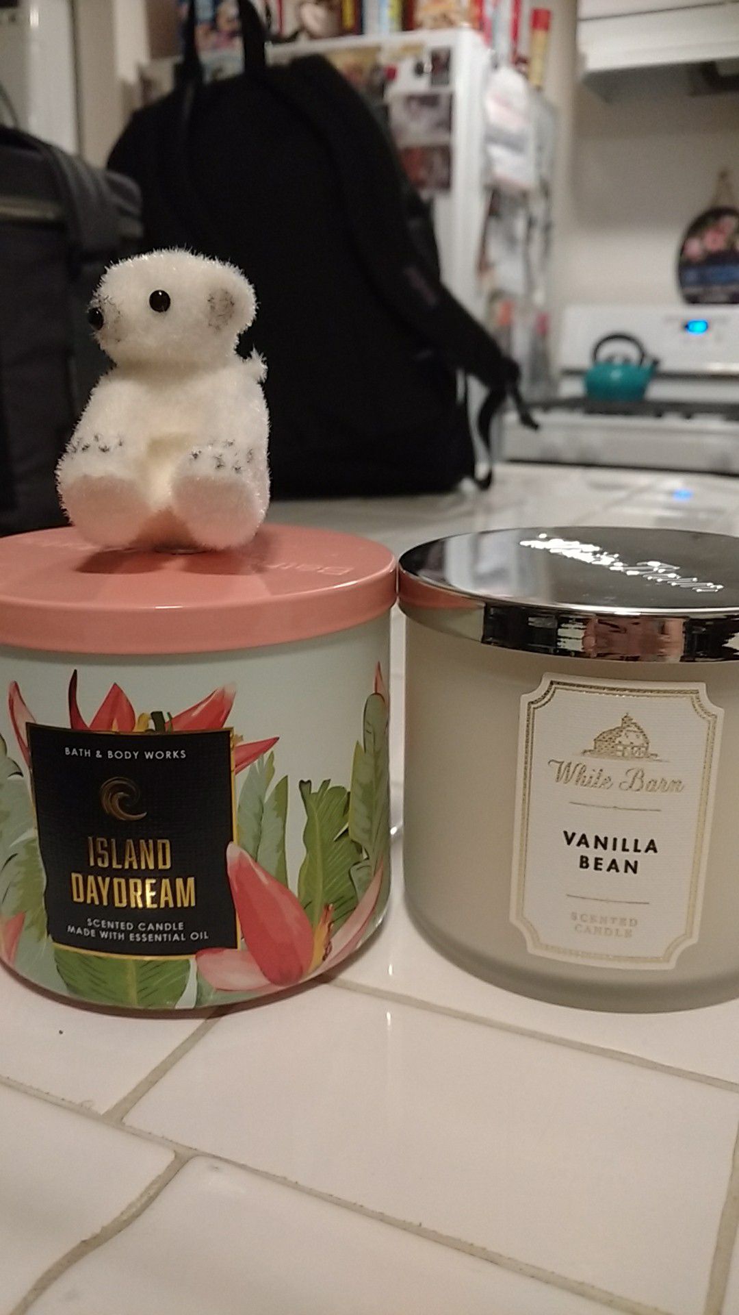 Bath snd body works candles with bear topper
