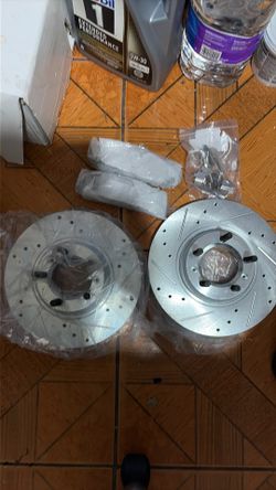 12.60 inch Front Drilled Brake Rotors  & Brake Pads for 2015 - 2023 Ford Mustang