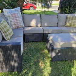 Sumbrella Patio Set GREAT CONDITION Cushion Include 